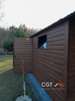 garaże drewnopodobne